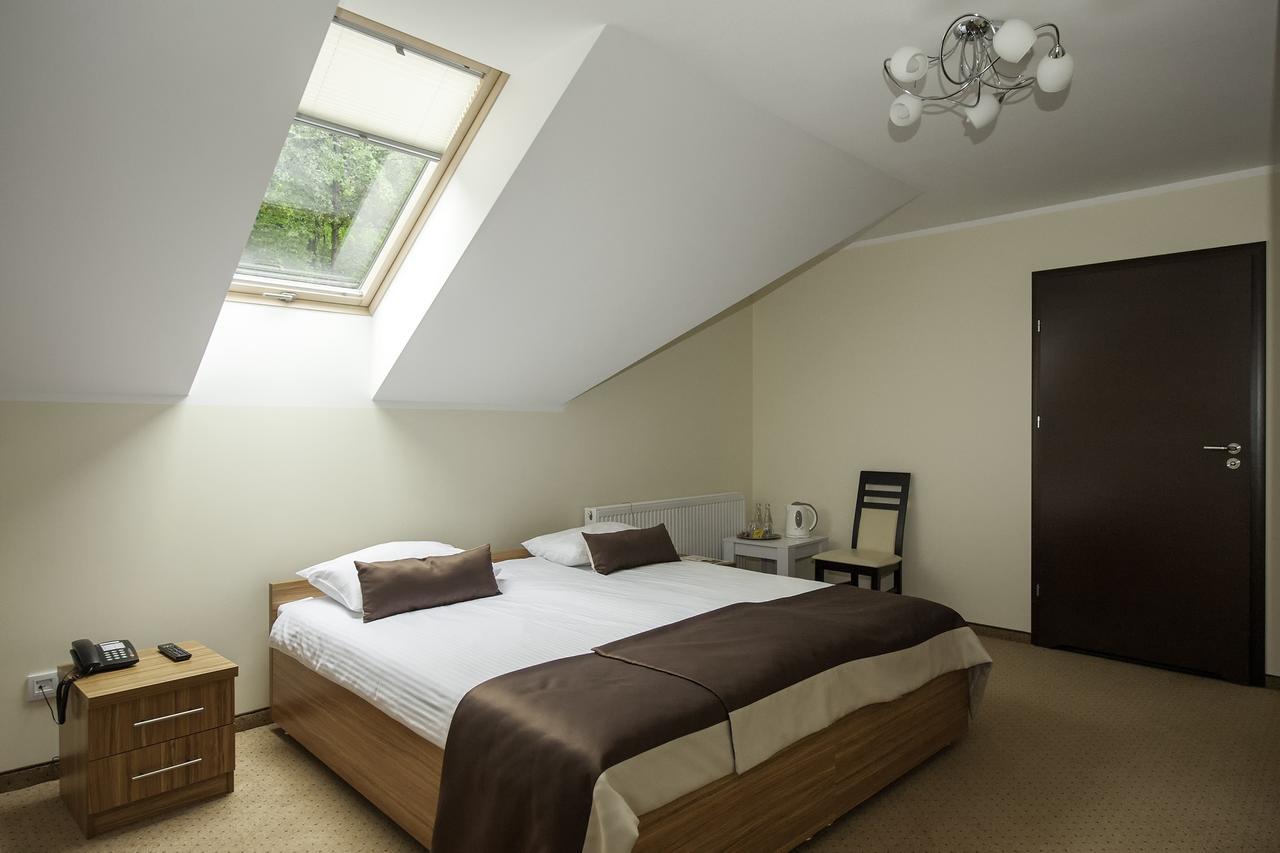 Hotel Klaudia Juszczyn 外观 照片