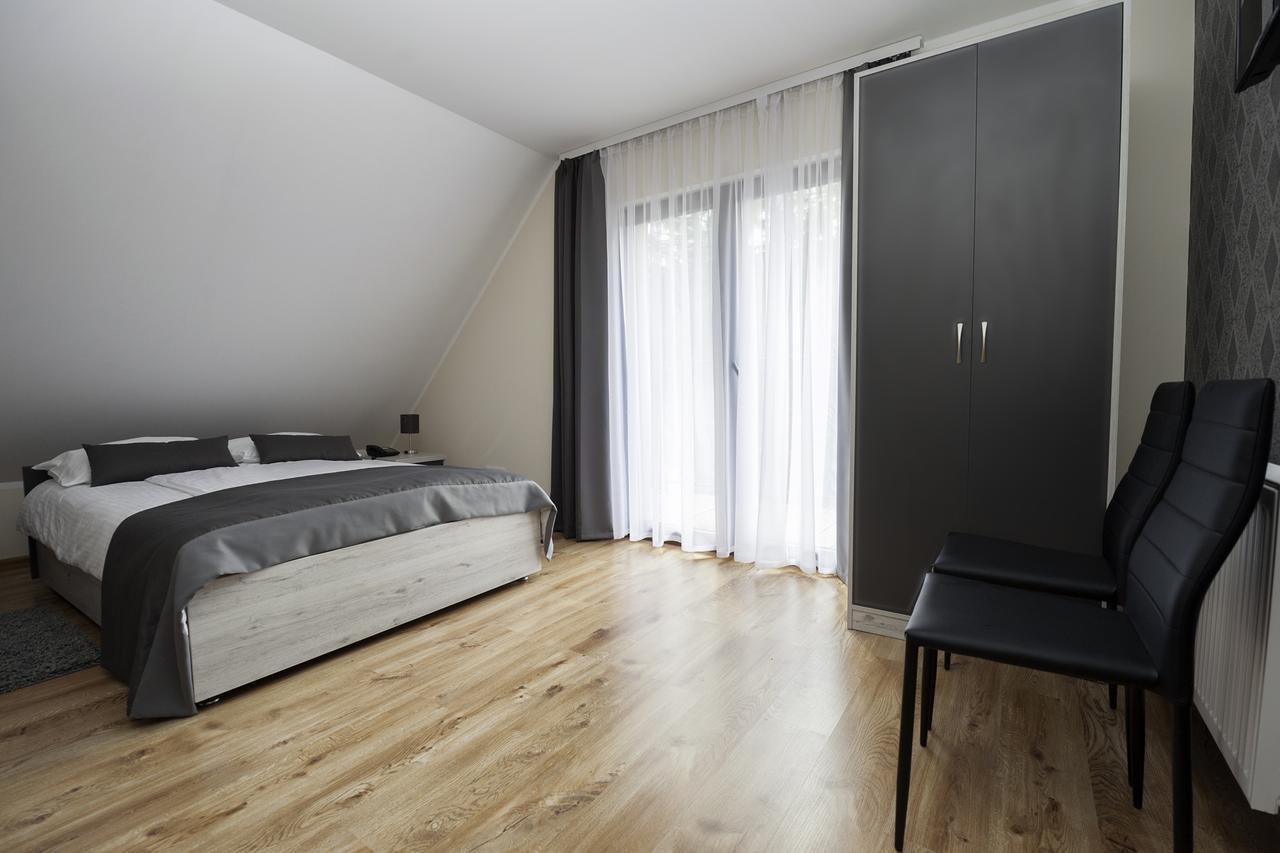 Hotel Klaudia Juszczyn 外观 照片